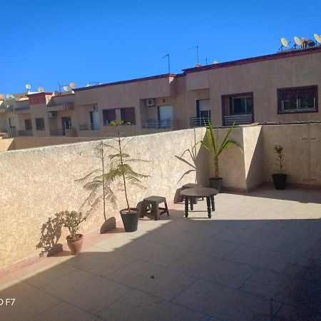 Appartement Proche De L'Aeroport Casablanca Deroua Kültér fotó